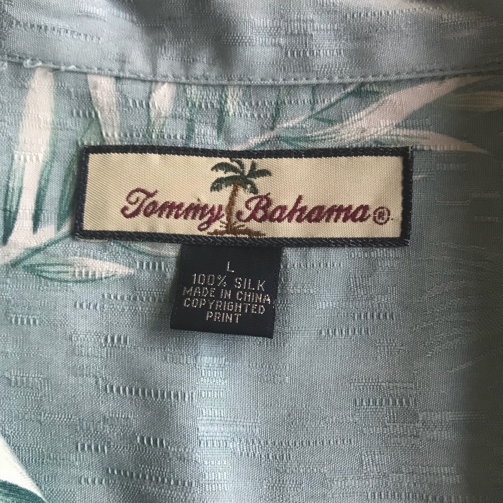 Tommy Bahama Hawaiian Mens 100% Silk Shirt - Picture 7 of 7